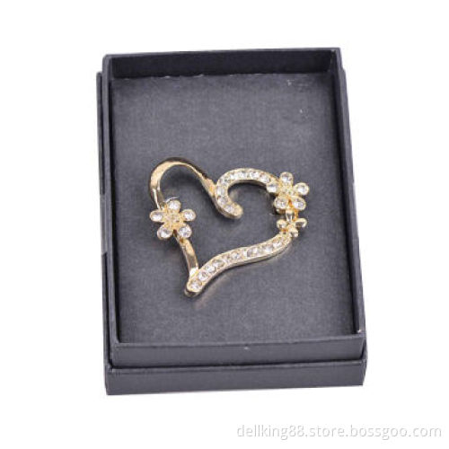 Zinc alloy casting gold heart crystal broochNew